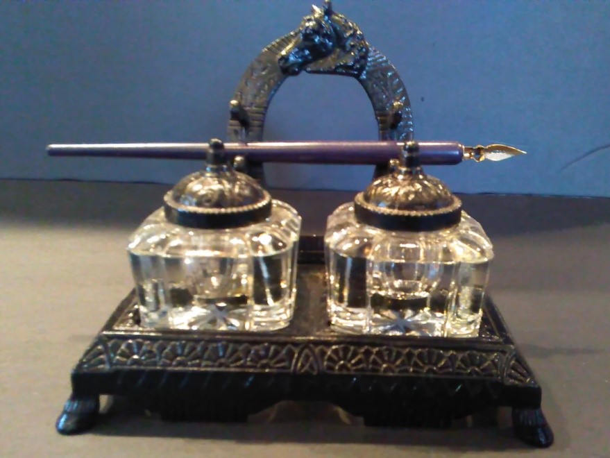 Inkwell Stand